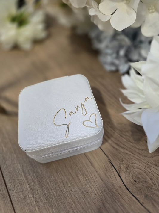 Personalizirana kutijica za nakit